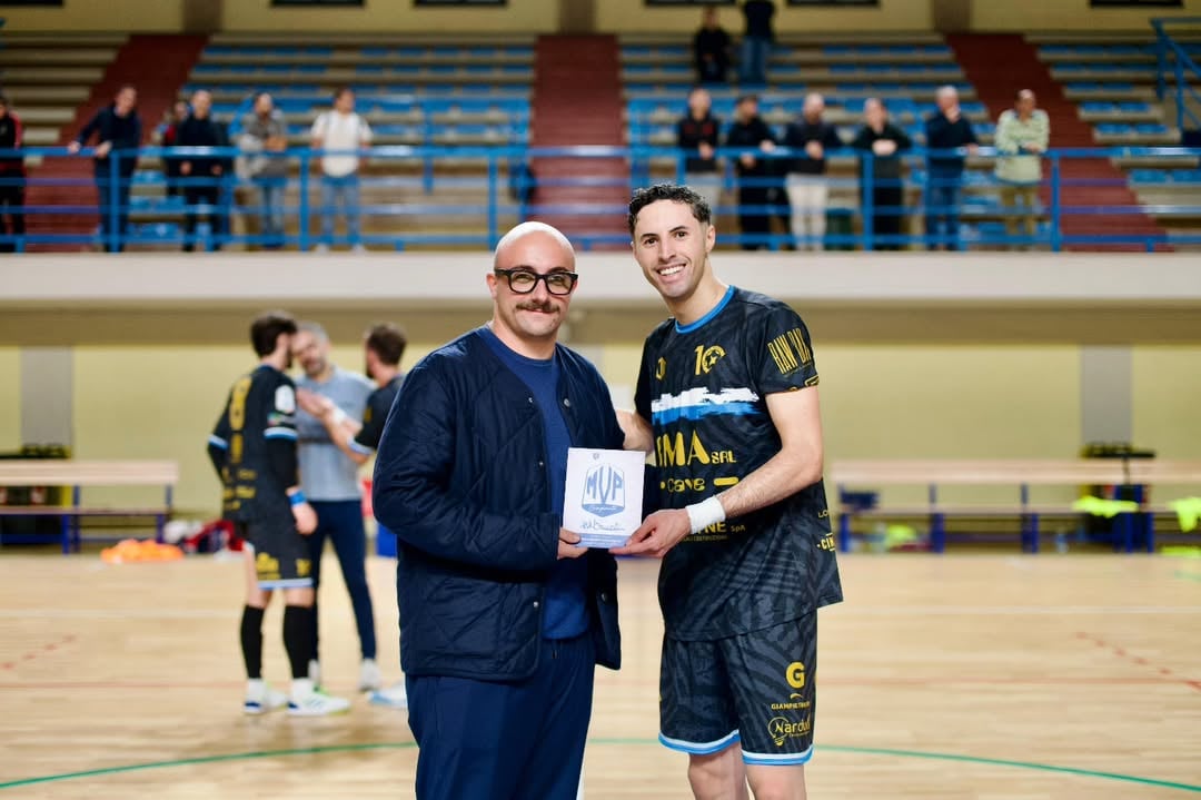 Just Mola — Foto 8