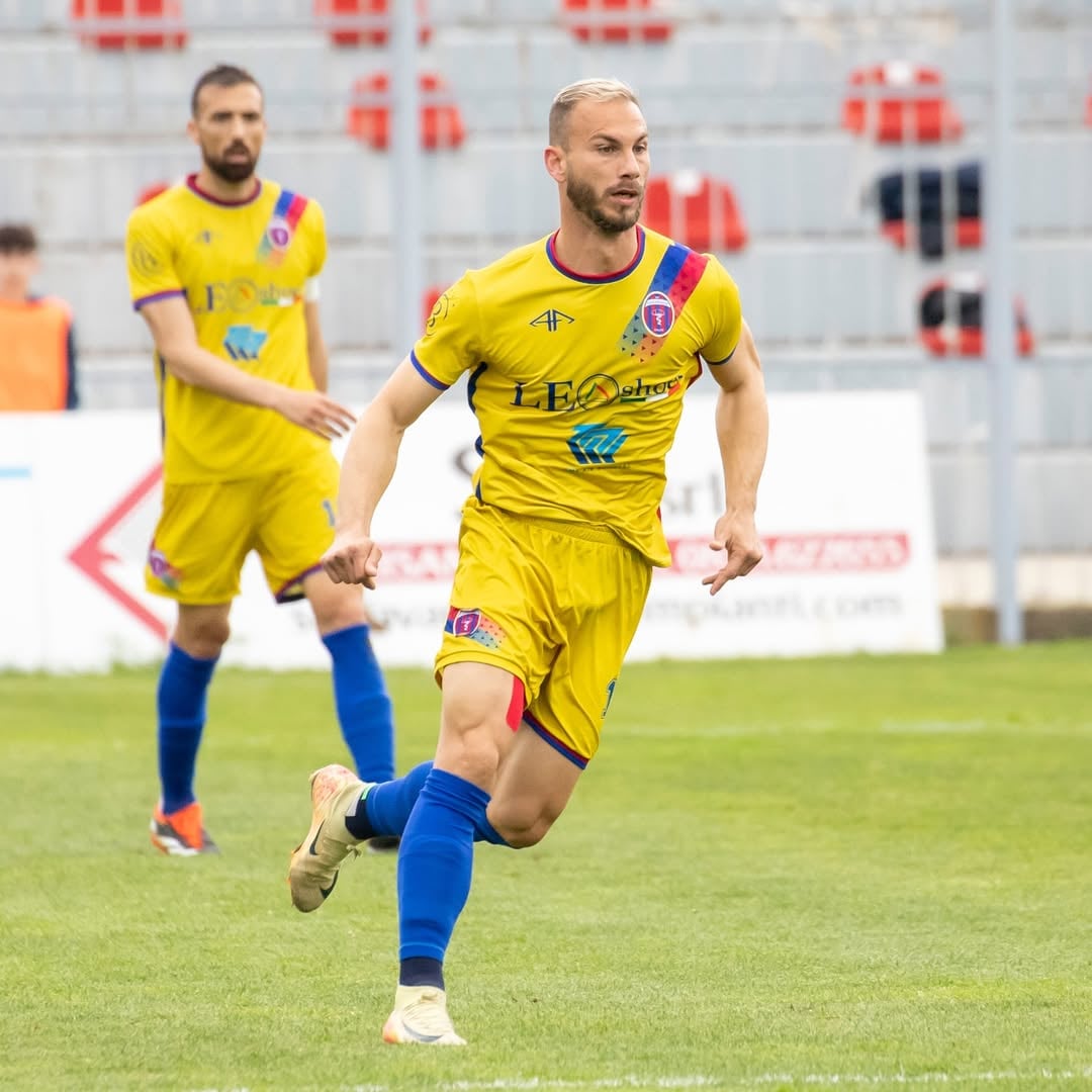 Casarano — Foto 11